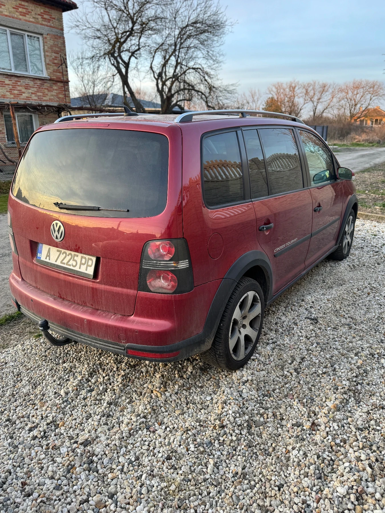 VW Touran, снимка 5 - Автомобили и джипове - 53806749