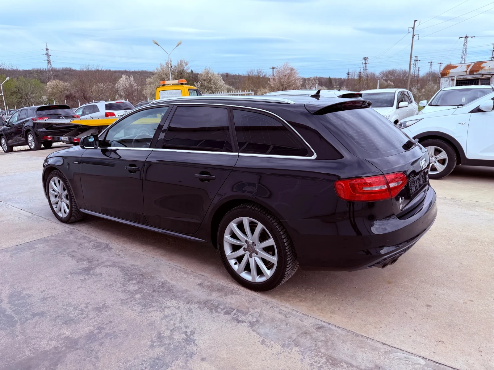Audi A4 2.0tdi 177k.c * S-LINE* Quattro* Navi* LED* , снимка 4 - Автомобили и джипове - 54130215
