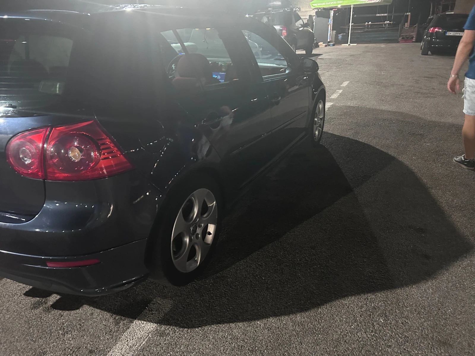 VW Golf 2.0 GTI, снимка 7 - Автомобили и джипове - 54485299