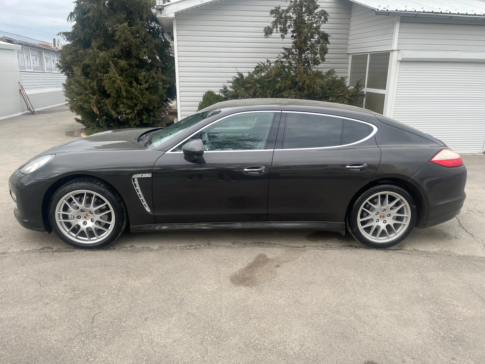 Porsche Panamera 4S 4.8/Sport Chorno/149k km, снимка 3 - Автомобили и джипове - 54229609