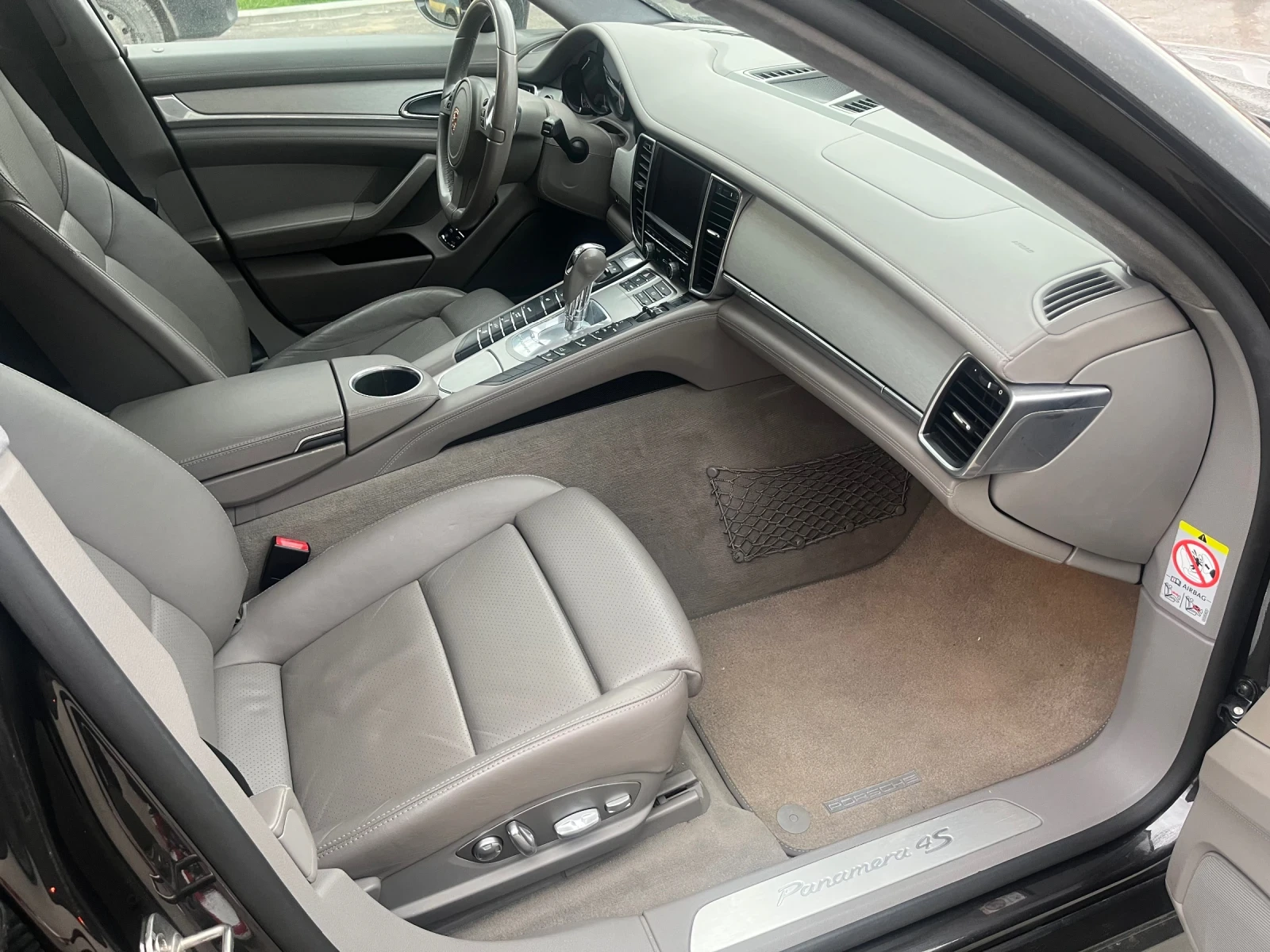 Porsche Panamera 4S 4.8/Sport Chorno/149k km, снимка 11 - Автомобили и джипове - 54229609