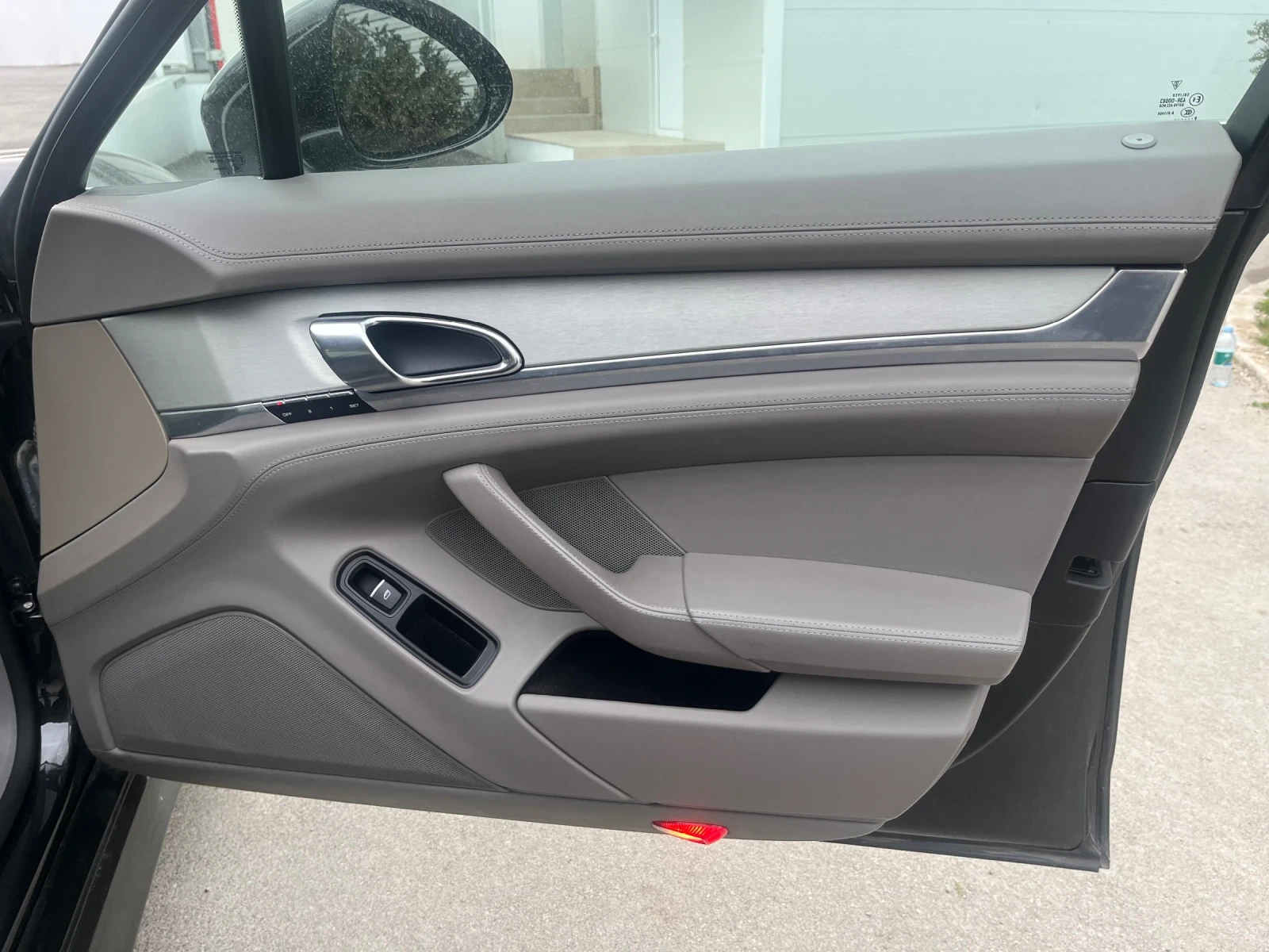 Porsche Panamera 4S 4.8/Sport Chorno/149k km, снимка 14 - Автомобили и джипове - 54229609