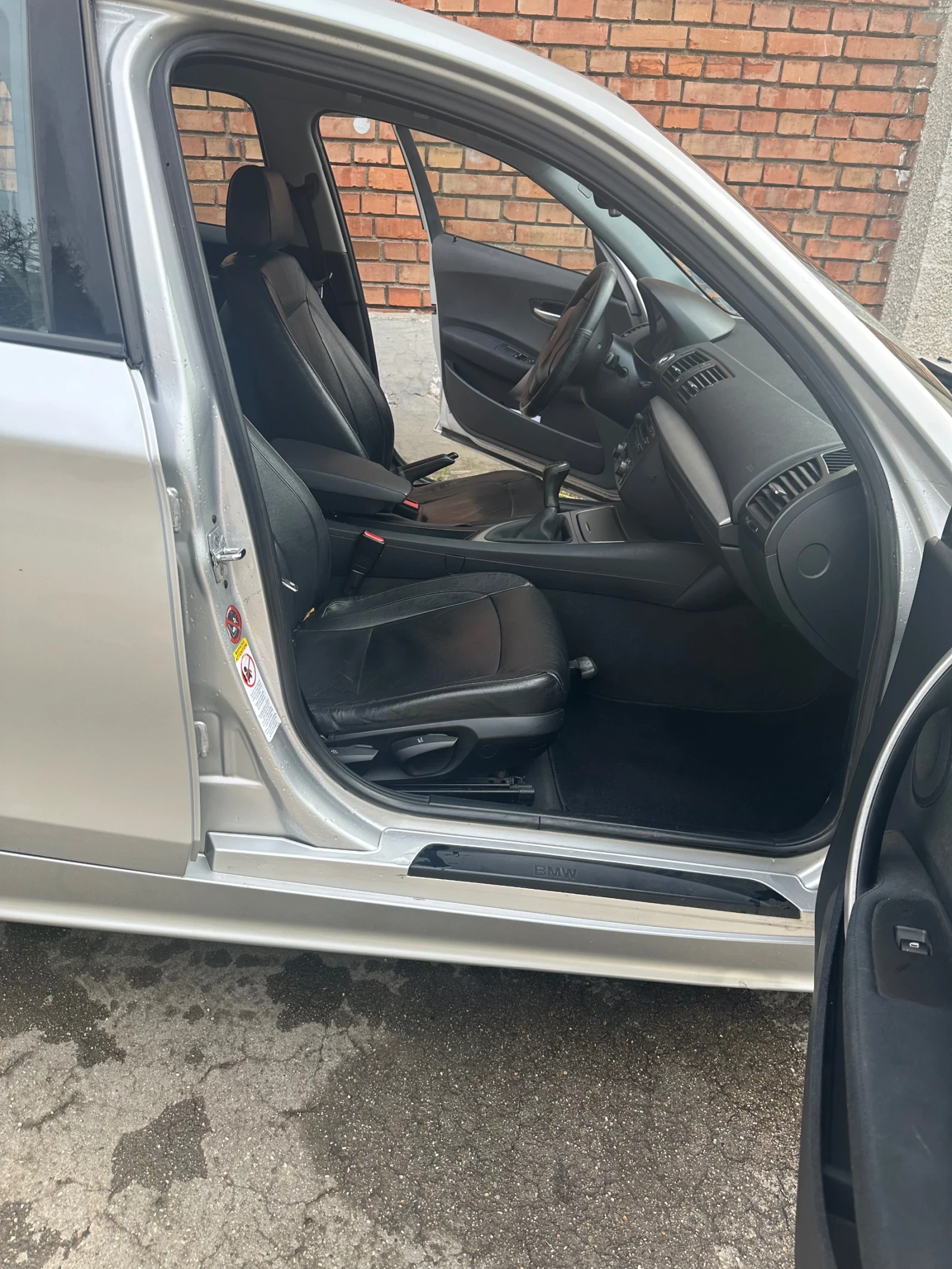 BMW 116 i, снимка 8 - Автомобили и джипове - 54220383