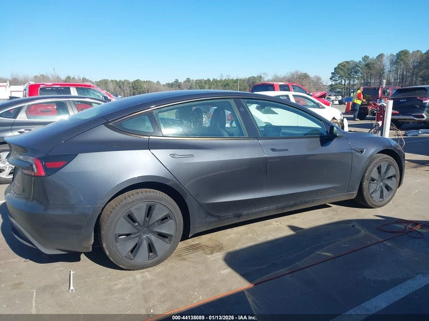 Tesla Model 3 Long Range All-Wheel Drive | Mobile.bg � ����������� 13