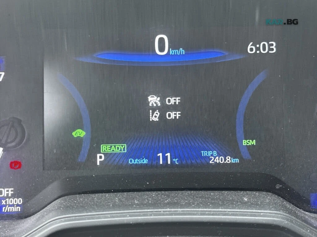 Toyota Corolla Hybrid* ����������* (���� �� ��)*  | Mobile.bg � ����������� 13