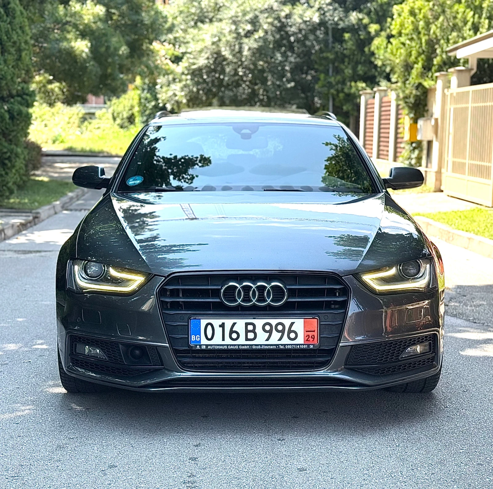 Audi A4 3.0TDi* 204* Sline* PANORAMA* ДИСТРОНИК* РЕАЛНИ КМ, снимка 2 - Автомобили и джипове - 55212678