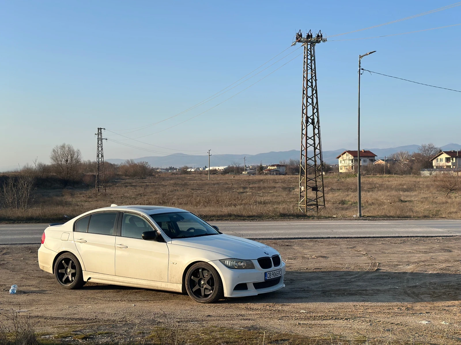 BMW 330 d 6MT/RWD M Performance , снимка 13 - Автомобили и джипове - 55394436
