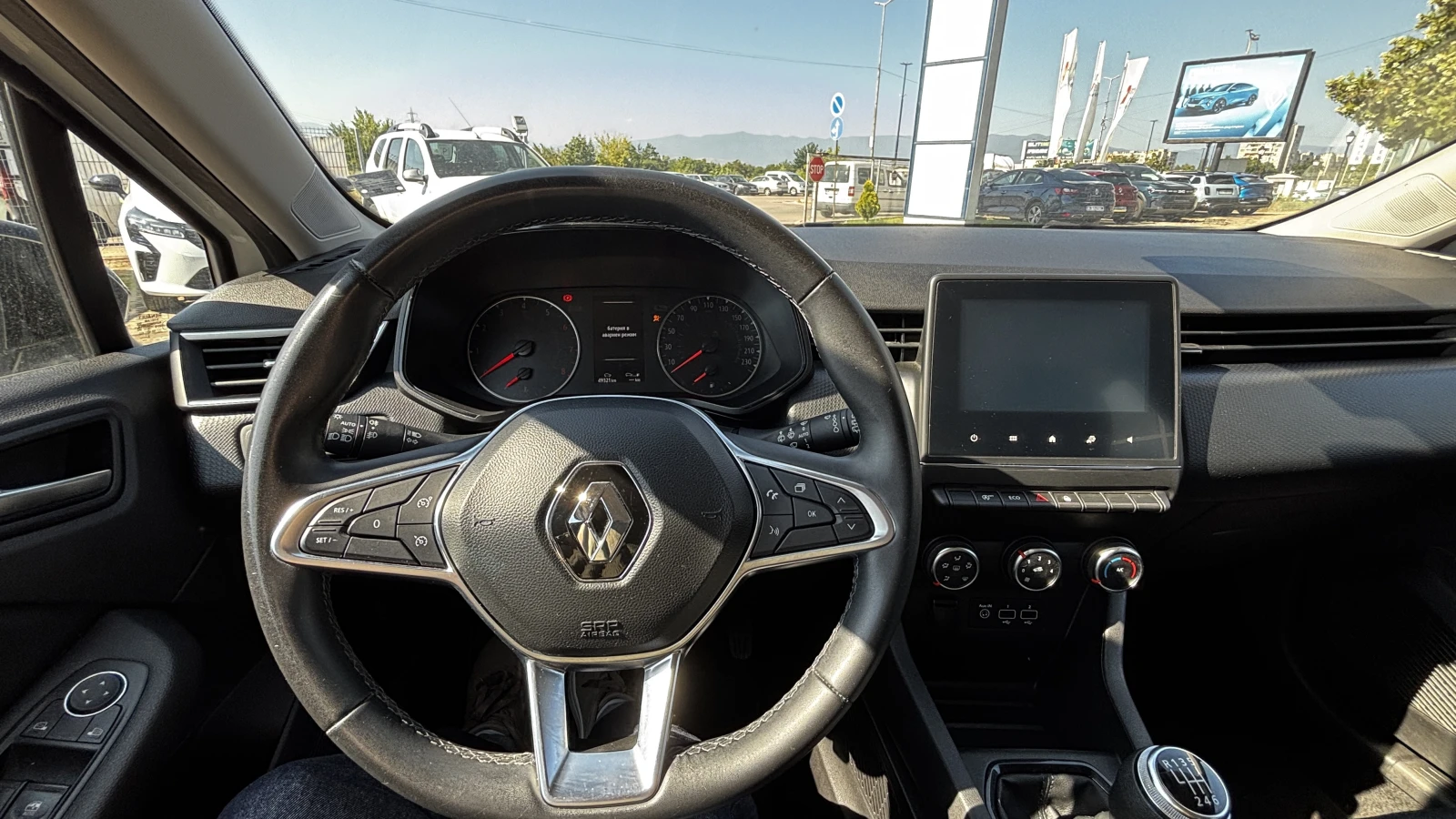 Renault Clio 1.0TCe/ 90 к.с, снимка 13 - Автомобили и джипове - 55834391