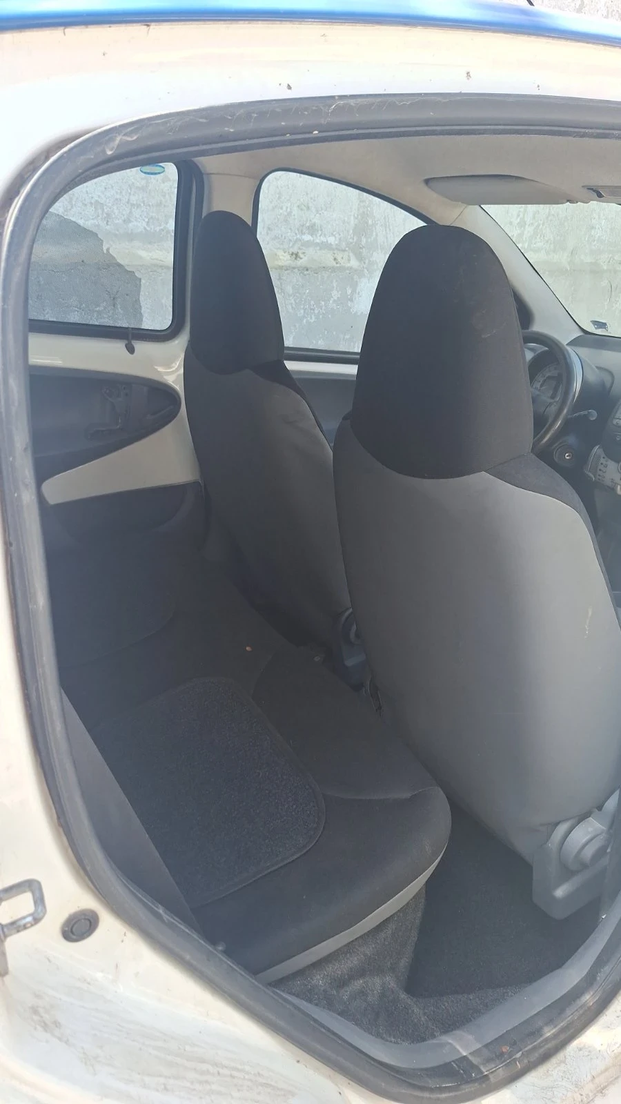 Toyota Aygo, снимка 4 - Автомобили и джипове - 56336094
