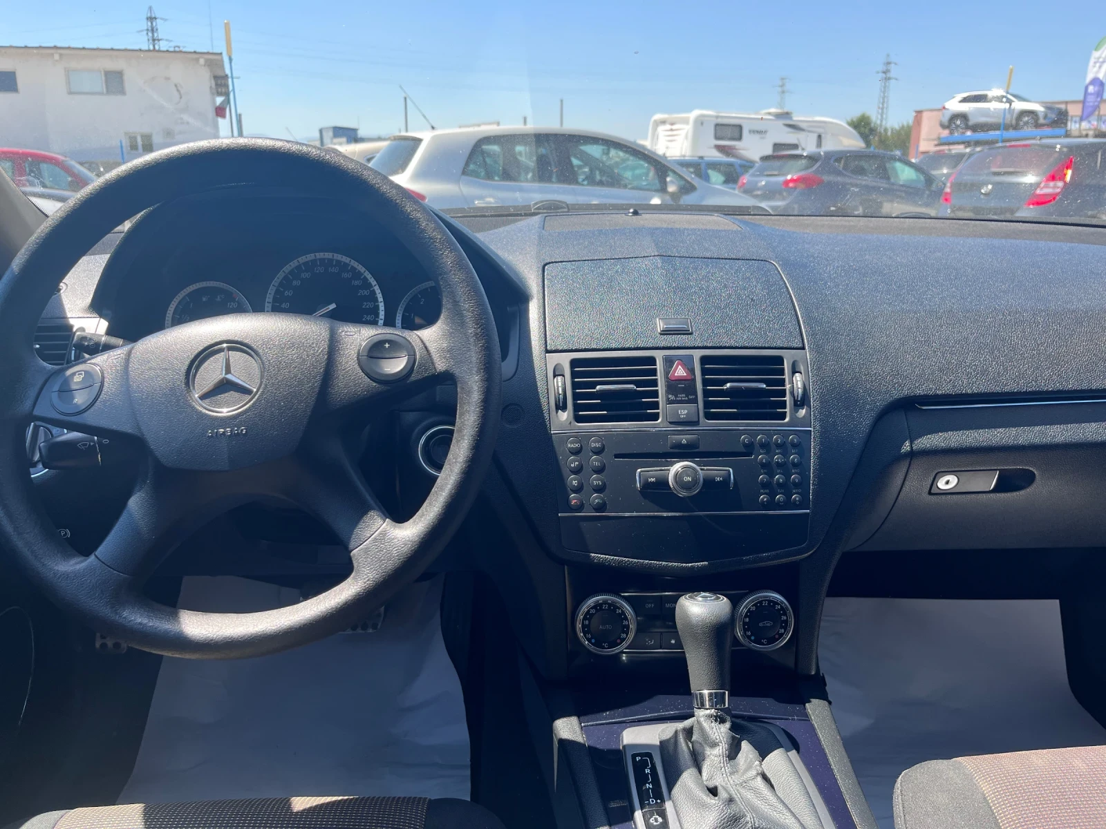 Mercedes-Benz C 200, снимка 15 - Автомобили и джипове - 56568582