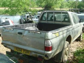 Mitsubishi L200 2.5TDi, снимка 2