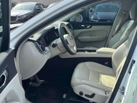 Volvo XC60 Momentum  CARFAX, снимка 5