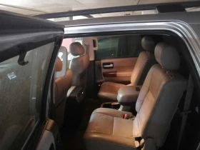 Toyota Sequoia PLATINUM * 4WD * 2016 * 59739KM * CARFAX * , снимка 8