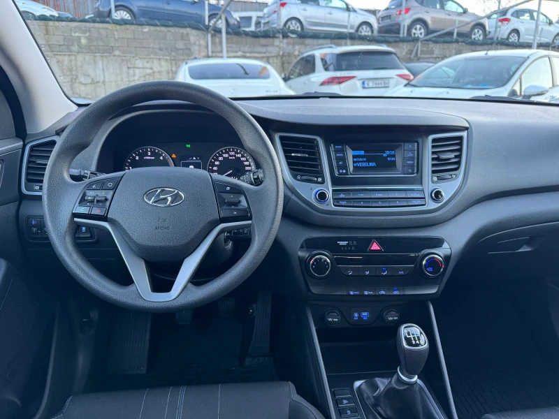 Hyundai Tucson 1.7CRDI, снимка 6 - Автомобили и джипове - 48456199