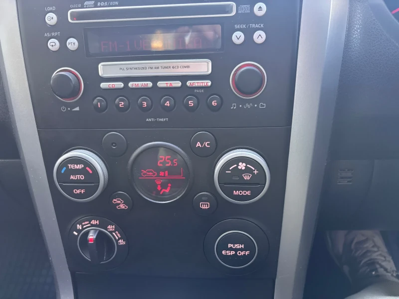 Suzuki Grand vitara Sz4 2.4 , снимка 7 - Автомобили и джипове - 52625227