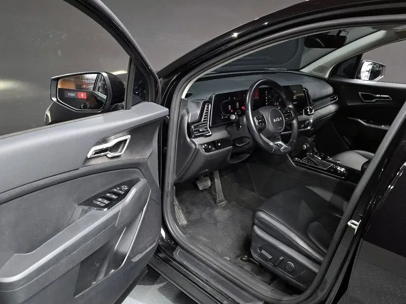 Kia Sportage 2.0 CRDi 4WD, снимка 10 - Автомобили и джипове - 54276429