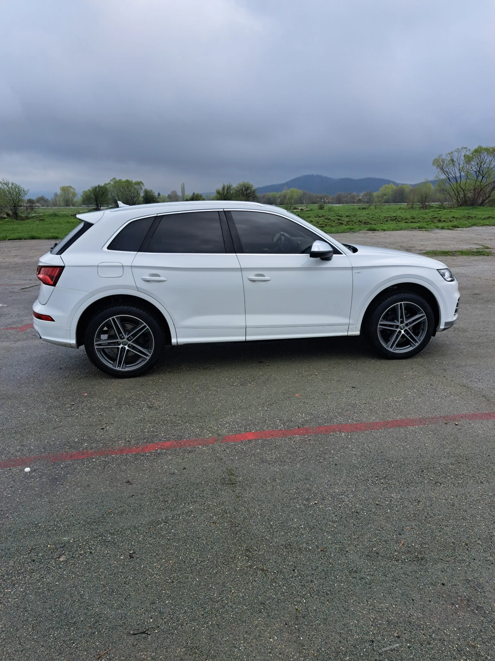 Audi SQ5  - изображение 6