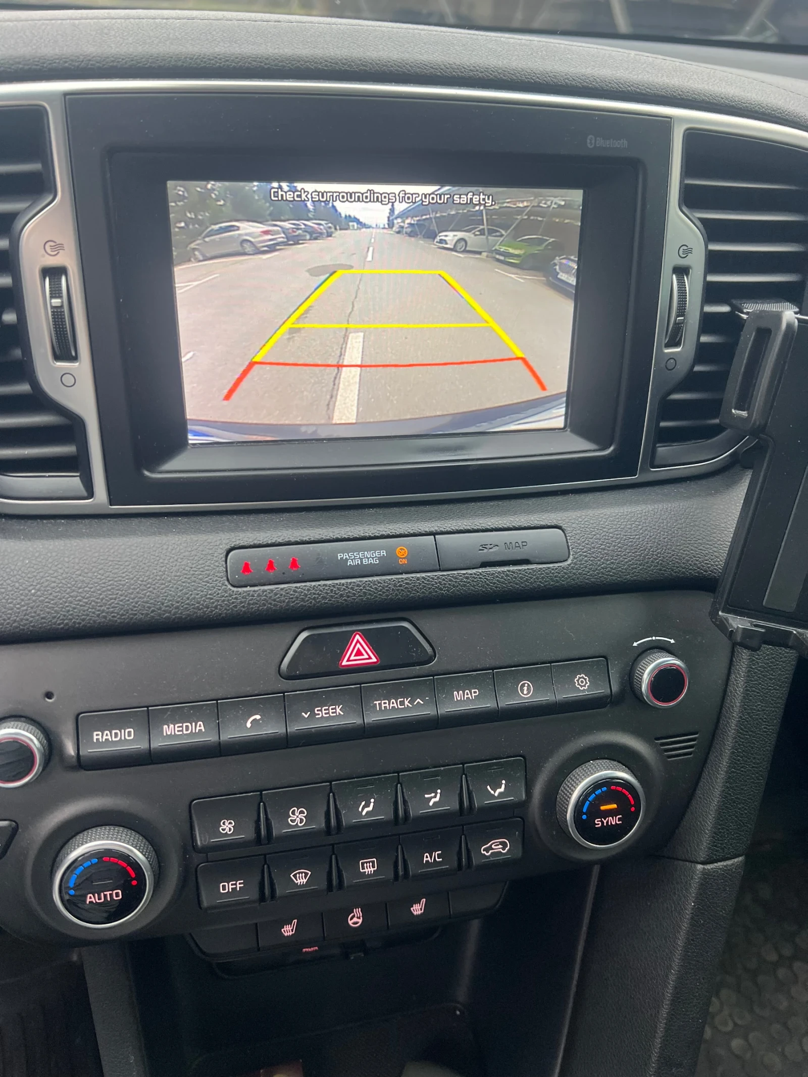 Kia Sportage 2.0 - изображение 10