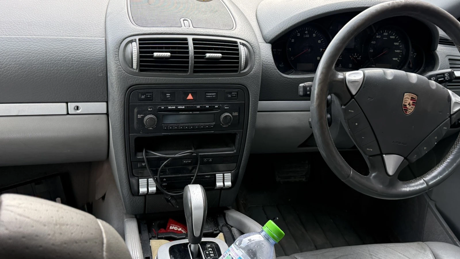 Porsche Cayenne 3.2i, снимка 5 - Автомобили и джипове - 53708237