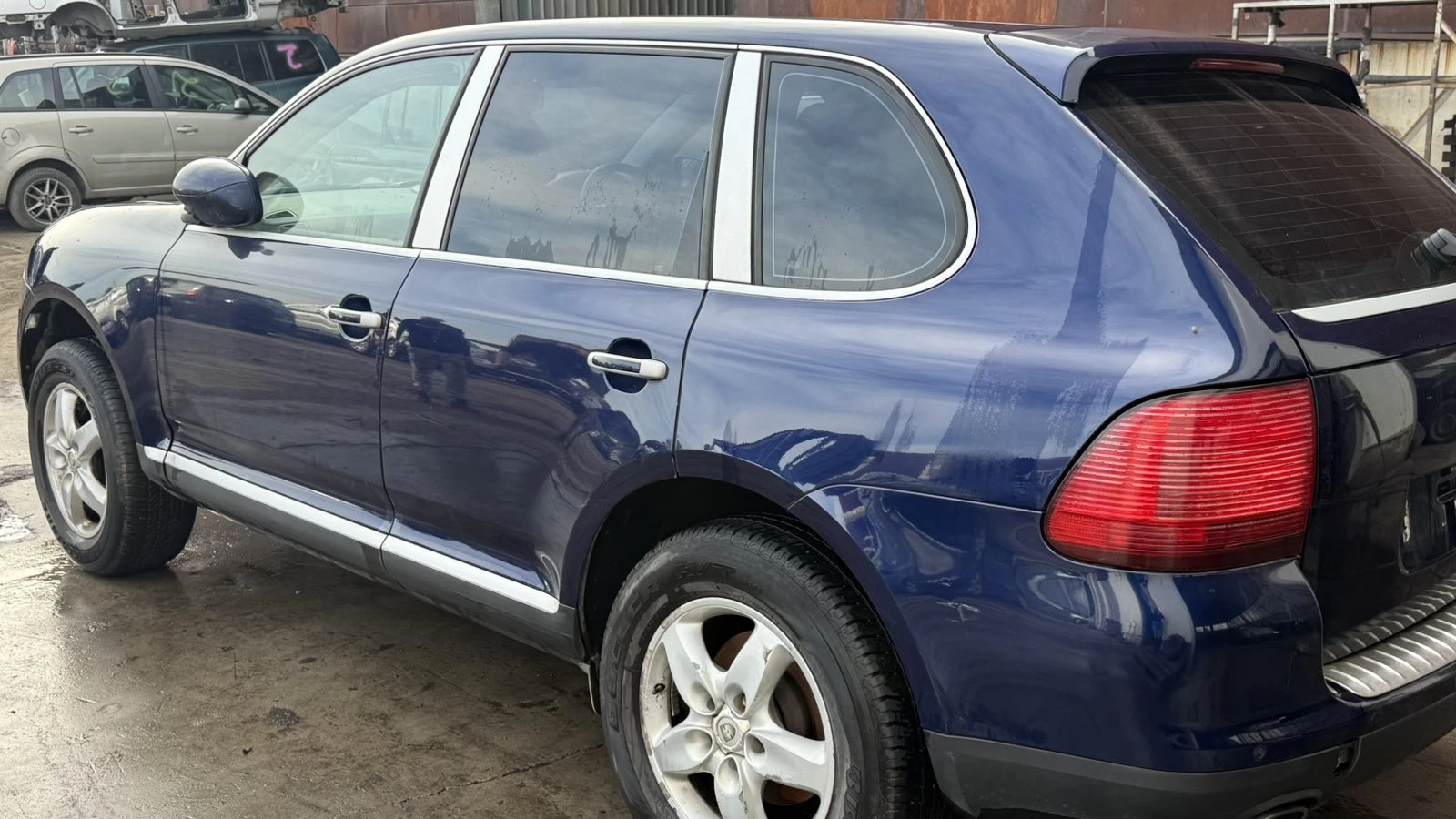 Porsche Cayenne 3.2i, снимка 4 - Автомобили и джипове - 53708237