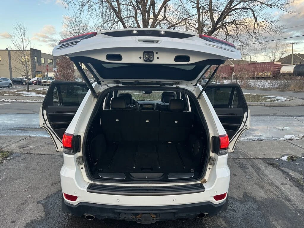 Jeep Grand cherokee TRAILHAWK* OFF ROAD PKG* PANO* CAMERA* HEATED&COOL, снимка 10 - Автомобили и джипове - 53749484