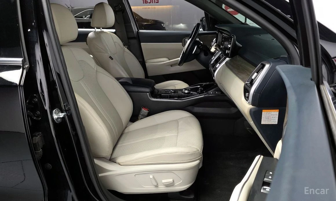 Kia Sorento, снимка 11 - Автомобили и джипове - 54396717