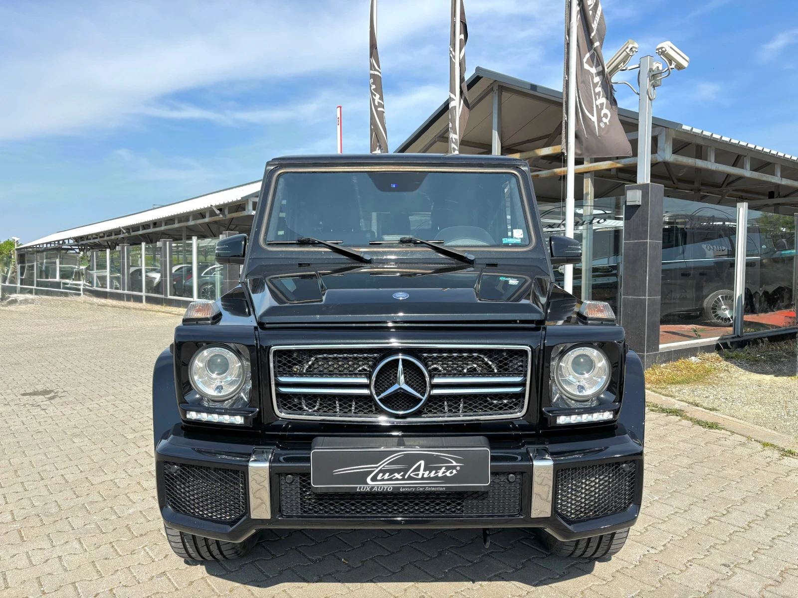 Mercedes-Benz G 63 AMG DESIGNO#ОБДУХВАНЕ#ALCANTARA#CARBON#ГЕРМАНИЯ, снимка 6 - Автомобили и джипове - 54706349
