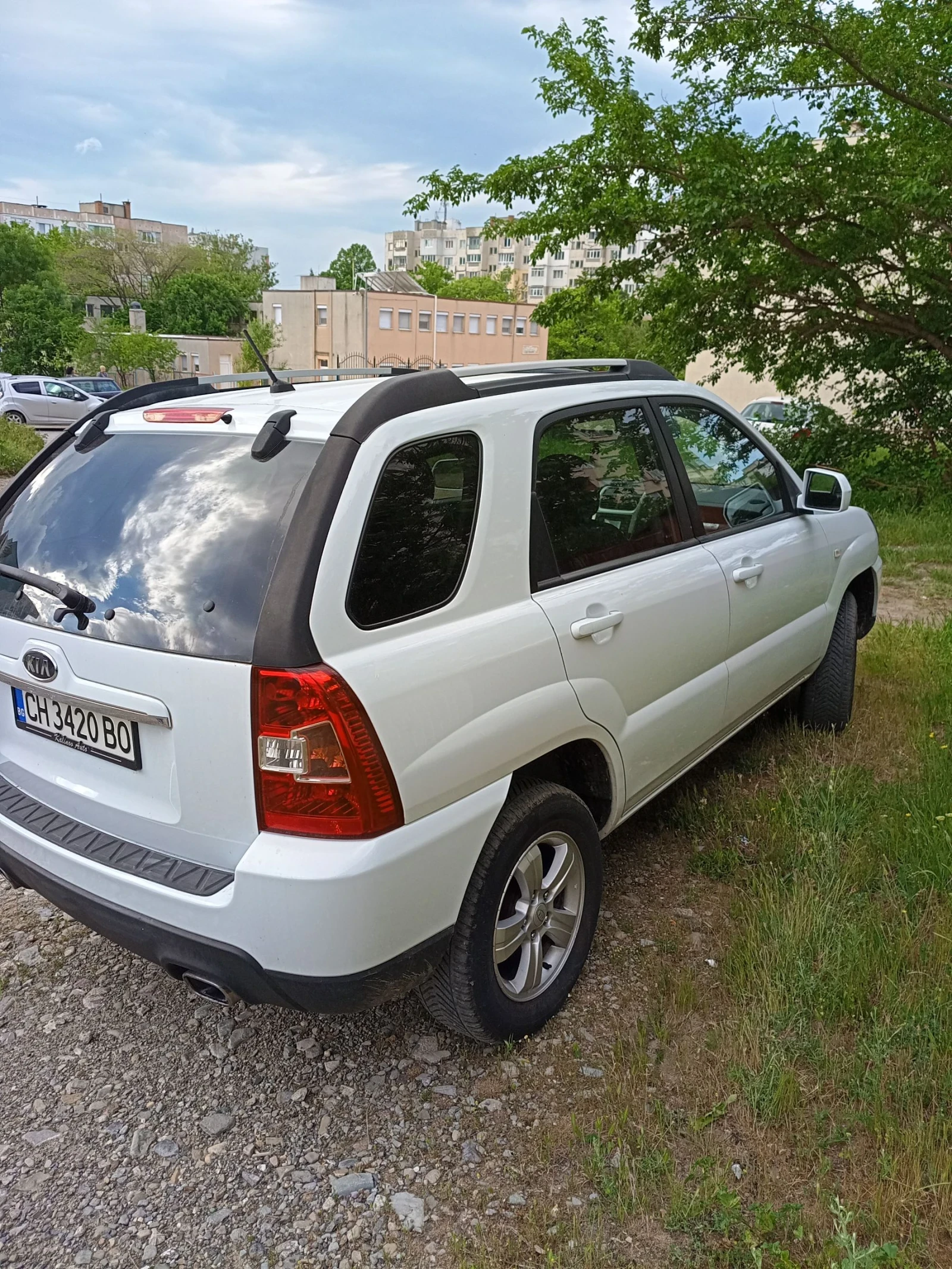 Kia Sportage С ГАЗ/ ОБСЛУЖЕНА!, снимка 5 - Автомобили и джипове - 54723893
