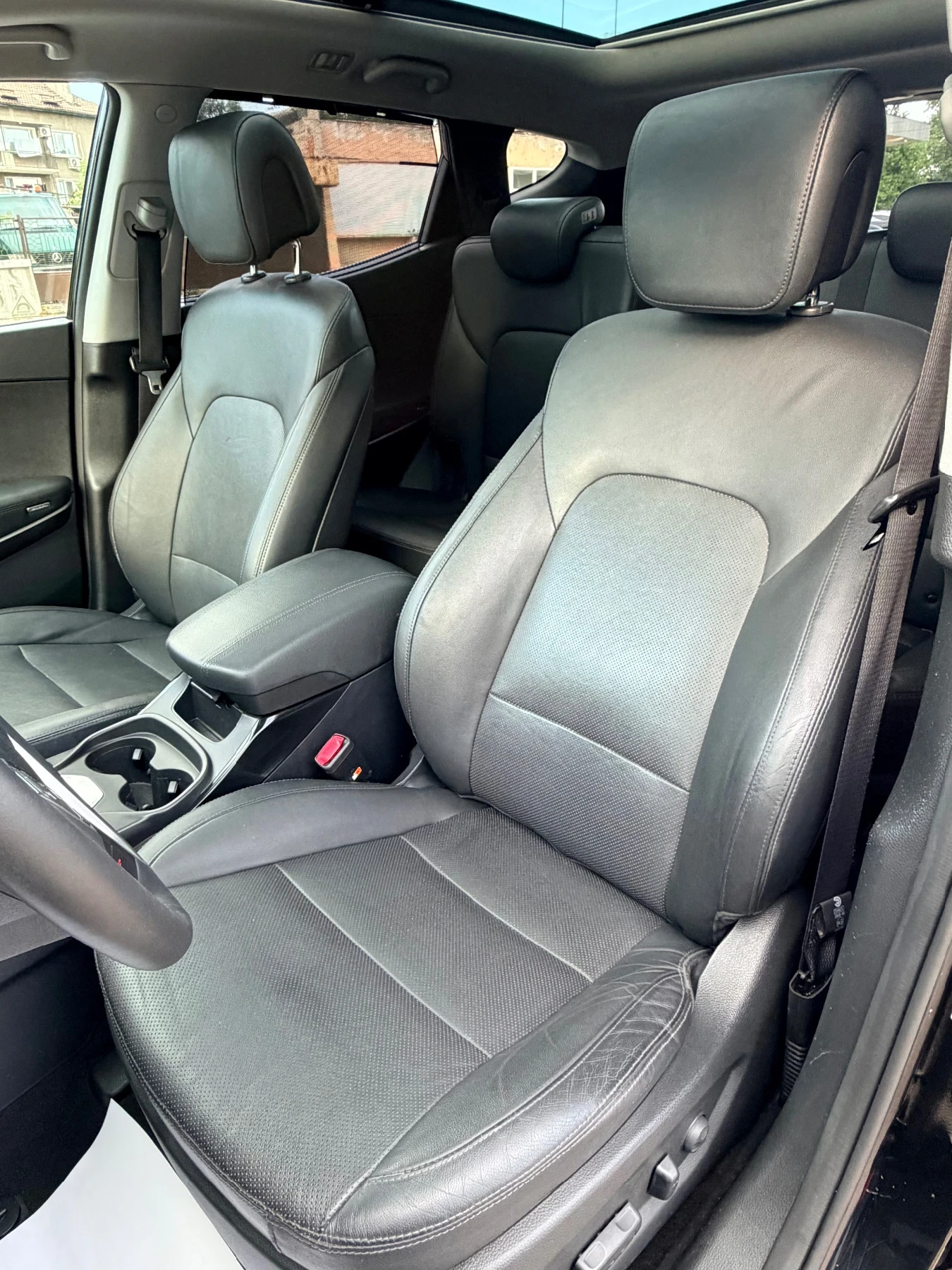 Hyundai Santa fe 2.2 CRDI VERTEX - Панорама-7 места-внос Швейцария, снимка 9 - Автомобили и джипове - 54747095