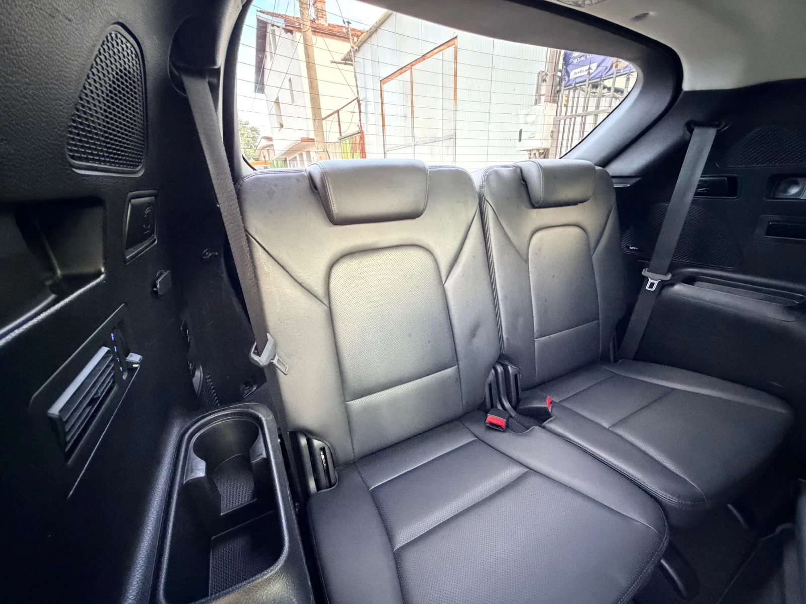 Hyundai Santa fe 2.2 CRDI VERTEX - Панорама-7 места-внос Швейцария, снимка 11 - Автомобили и джипове - 54747095