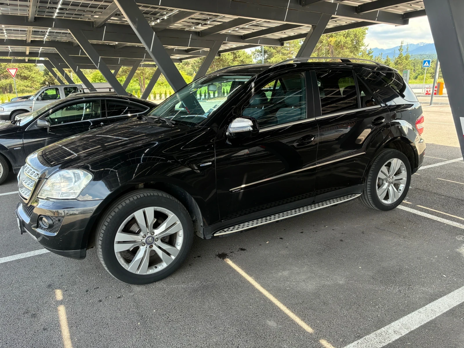 Mercedes-Benz ML 350, снимка 4 - Автомобили и джипове - 54822061