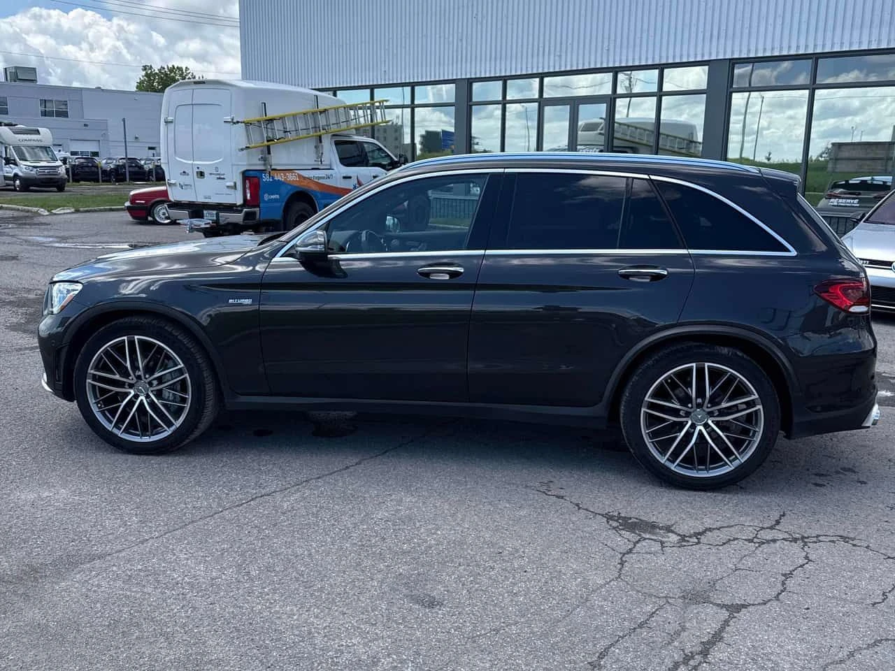 Mercedes-Benz GLC * AMG 43 * CARFAX * ЦЕНА ДО БГ, снимка 3 - Автомобили и джипове - 55063173