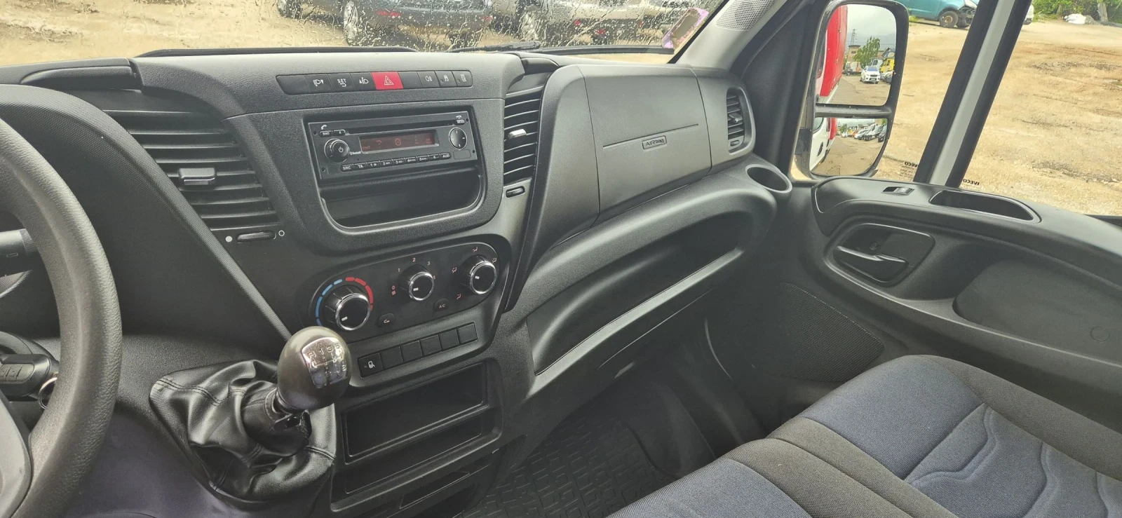 Iveco 35c15 3.0, 150кс. , 7 места - изображение 9
