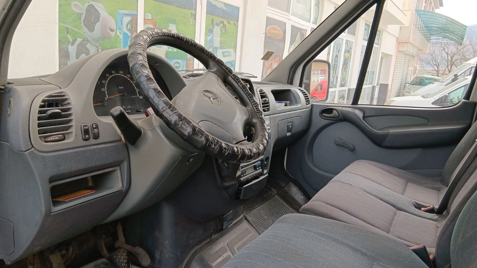 Mercedes-Benz Sprinter 411, снимка 9 - Бусове и автобуси - 54983019
