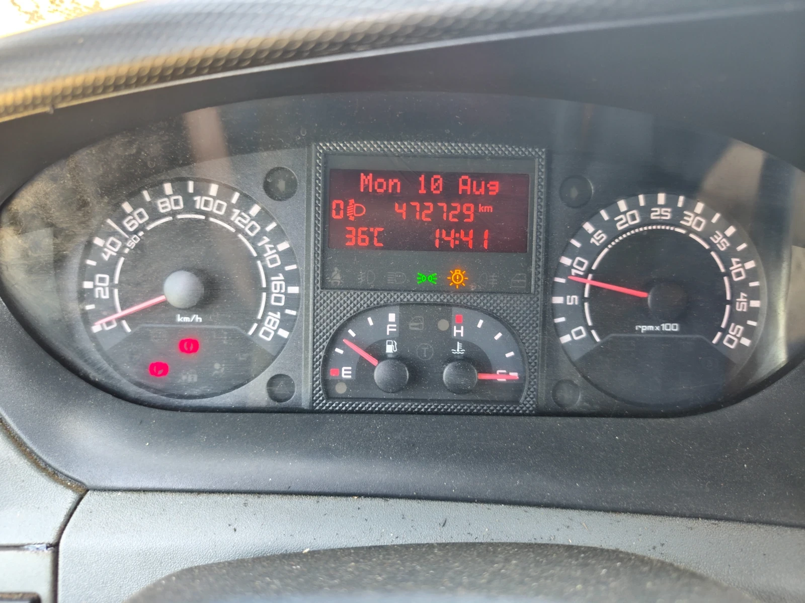 Iveco 35s12 Фургон, снимка 9 - Бусове и автобуси - 55615905