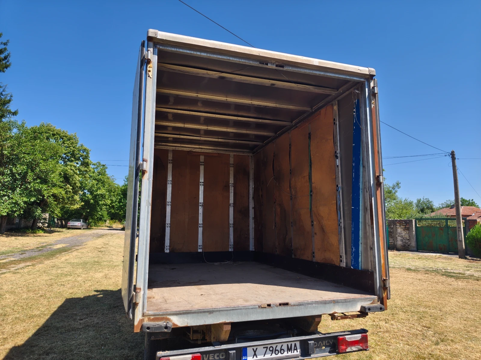 Iveco 35s12 Фургон, снимка 6 - Бусове и автобуси - 55615905