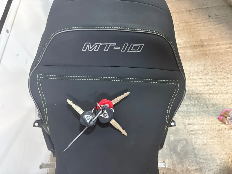 Yamaha Mt-10 ABS TCS, снимка 7 - Мотоциклети и мототехника - 51359402