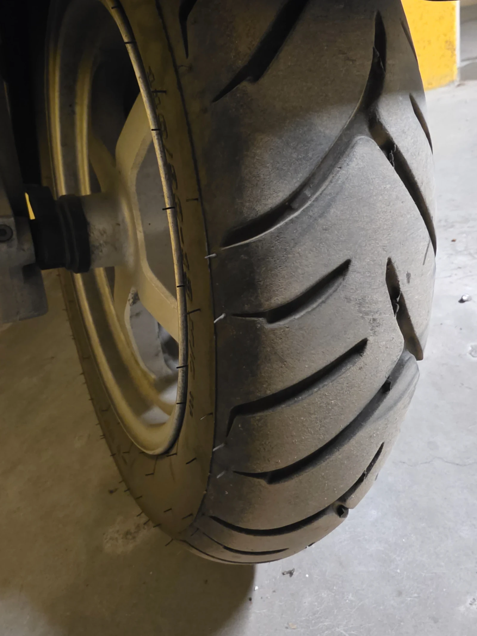 Suzuki Burgman AN400 - изображение 5