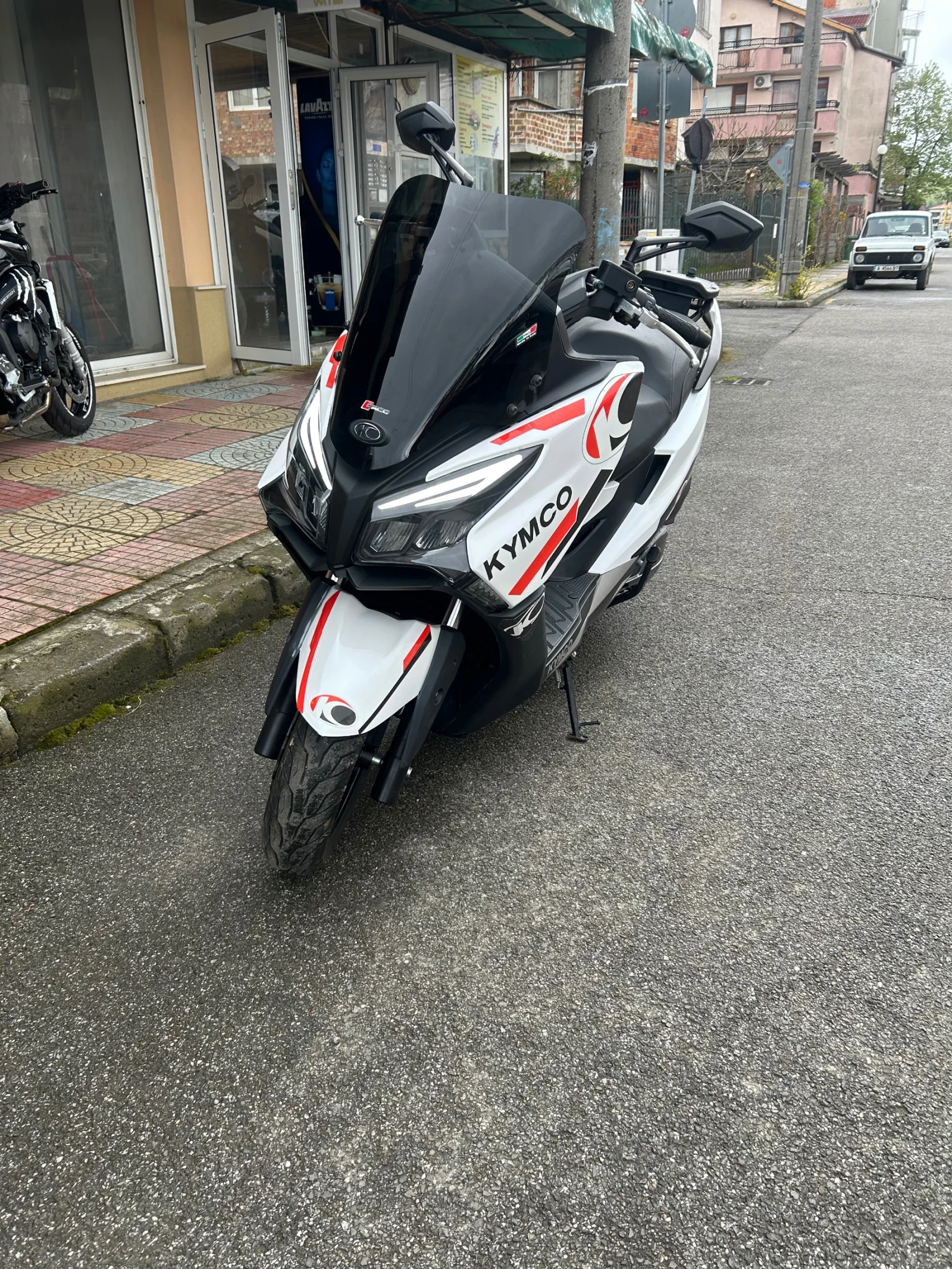 Kymco Downtown Crain gt 300