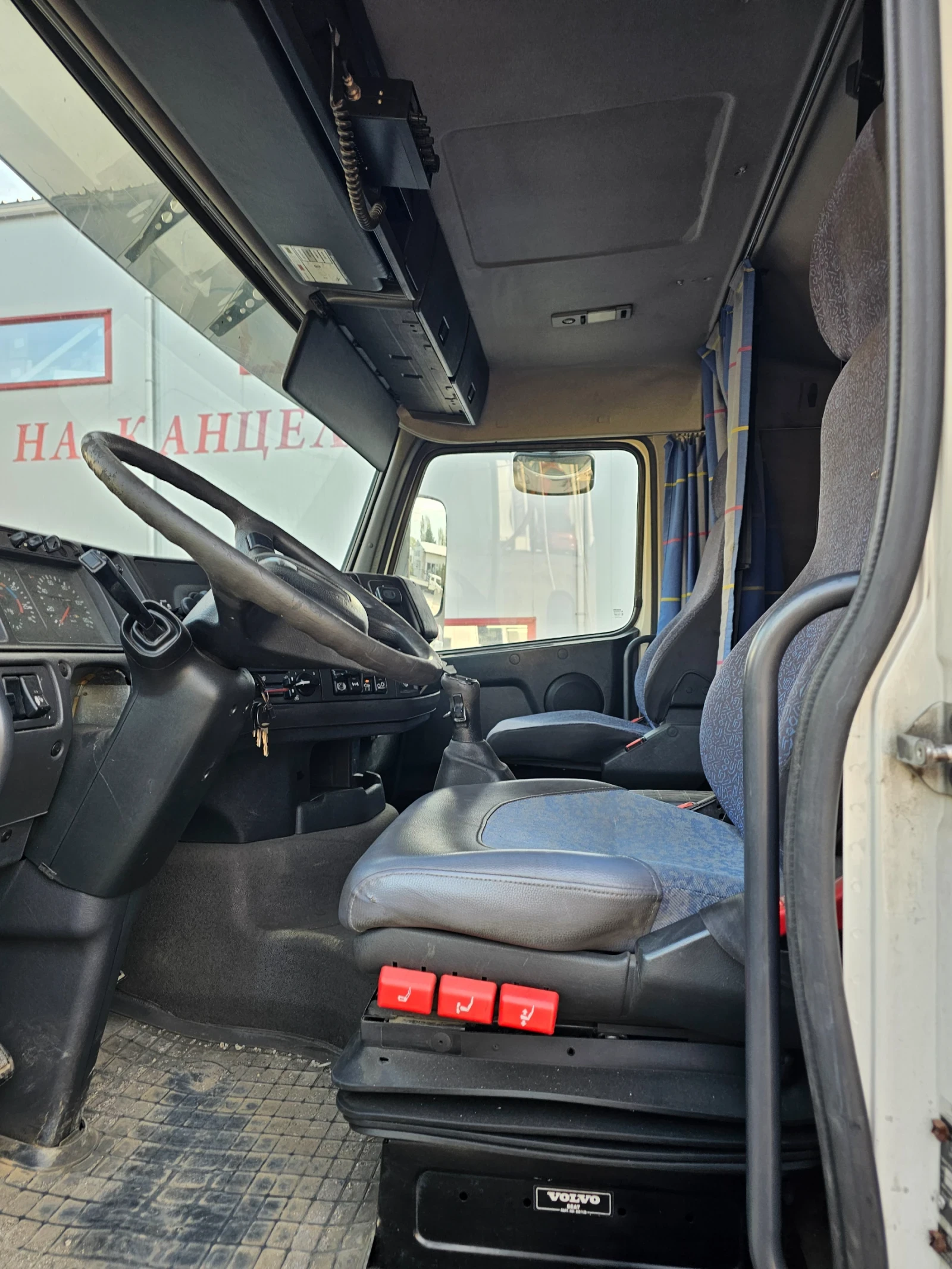 Автокран Volvo FX - изображение 10