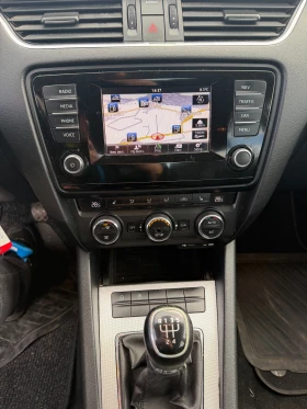 Skoda Octavia 1.6TDI NAVI EURO 5, снимка 12