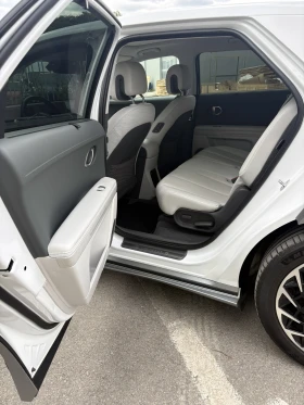 Hyundai Ioniq 5 НАЛИЧНА/77.4KWh/AWD/UNIQ/360/PAN/HEAD-UP/, снимка 8