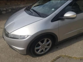Honda Civic 8 генер., снимка 2