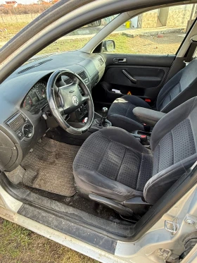 VW Golf 1.8i - 11 € / 21.51 лв. - 82884940 5