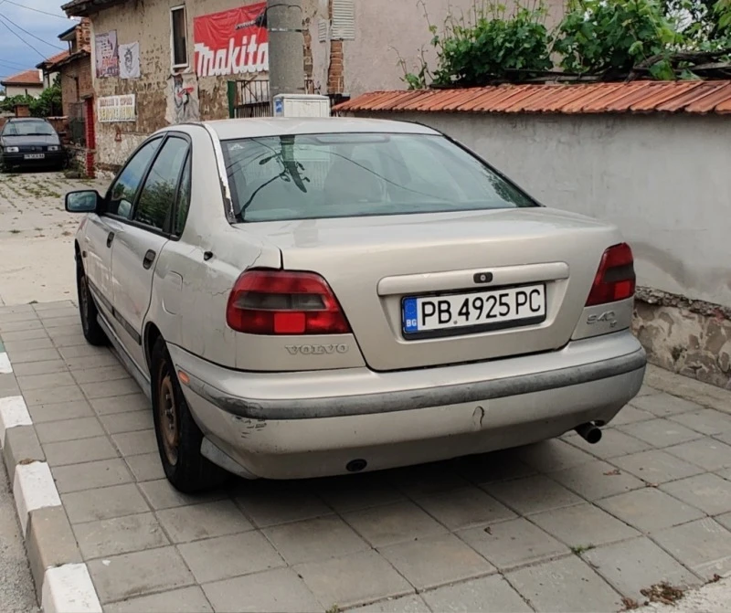 Volvo S40, снимка 6 - Автомобили и джипове - 47084132