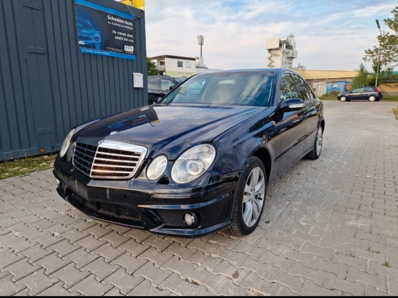 Mercedes-Benz E 220 ОЧАКВАН ВНОС!, снимка 1 - Автомобили и джипове - 47604754