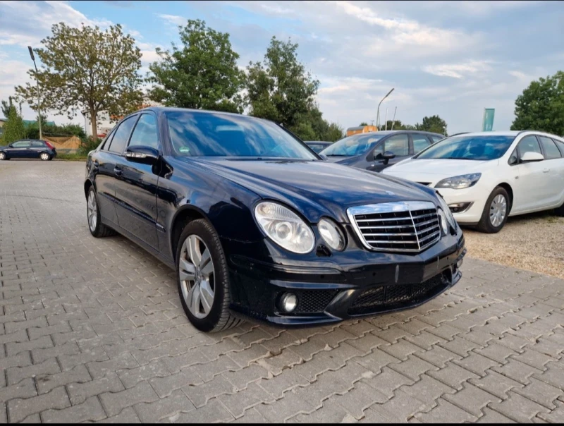 Mercedes-Benz E 220 ОЧАКВАН ВНОС!, снимка 3 - Автомобили и джипове - 47604754