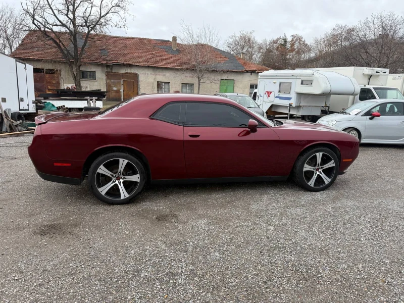 Dodge Challenger 3.6 V6, снимка 7 - Автомобили и джипове - 48208634