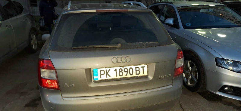 Audi A4, снимка 2 - Автомобили и джипове - 48620868