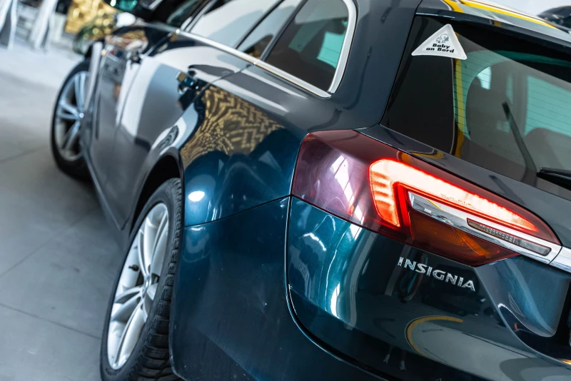 Opel Insignia, снимка 4 - Автомобили и джипове - 51505621